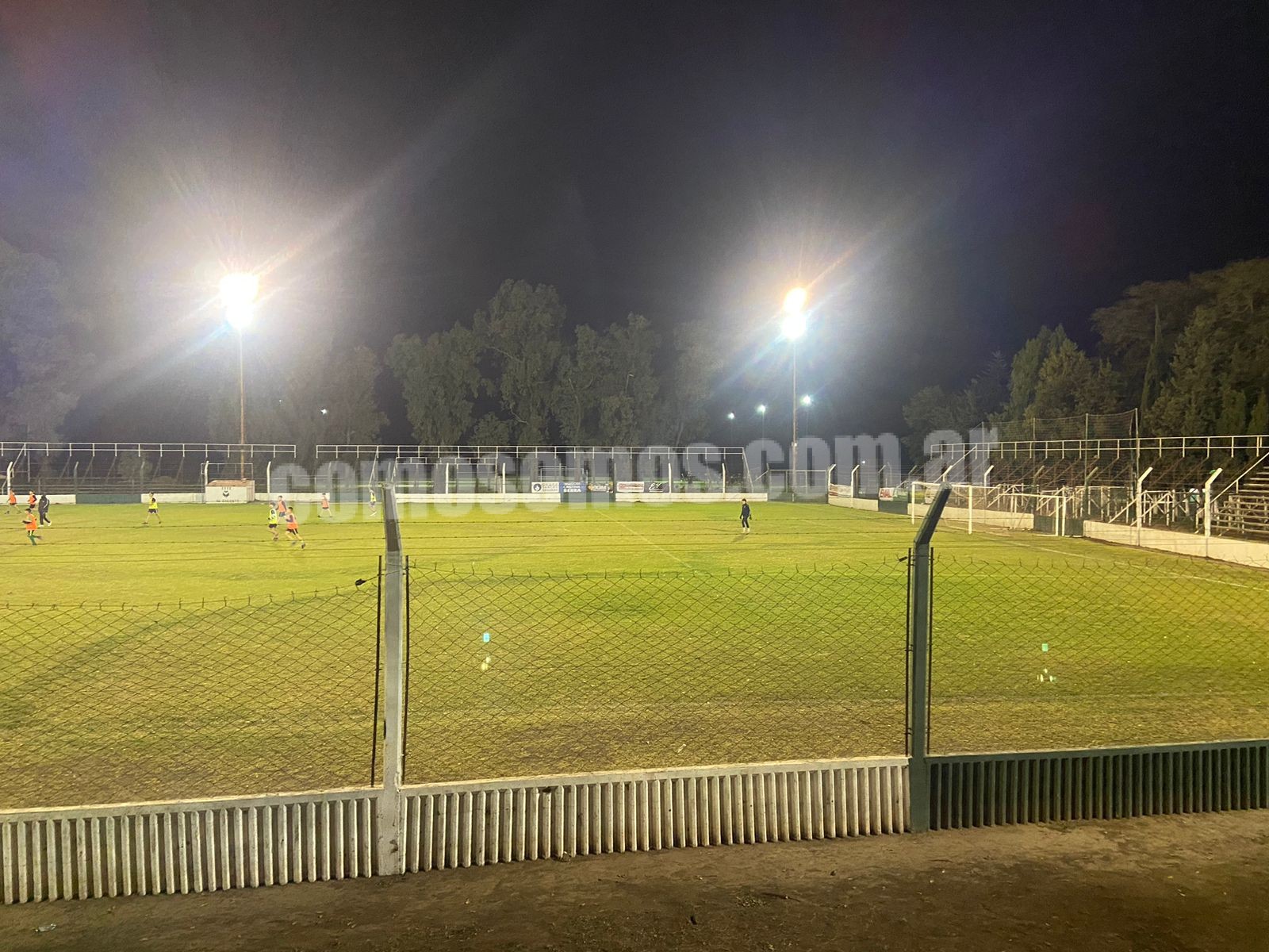 ILUMINACION LED EN CANCHA DE FUTBOL MAYOR
